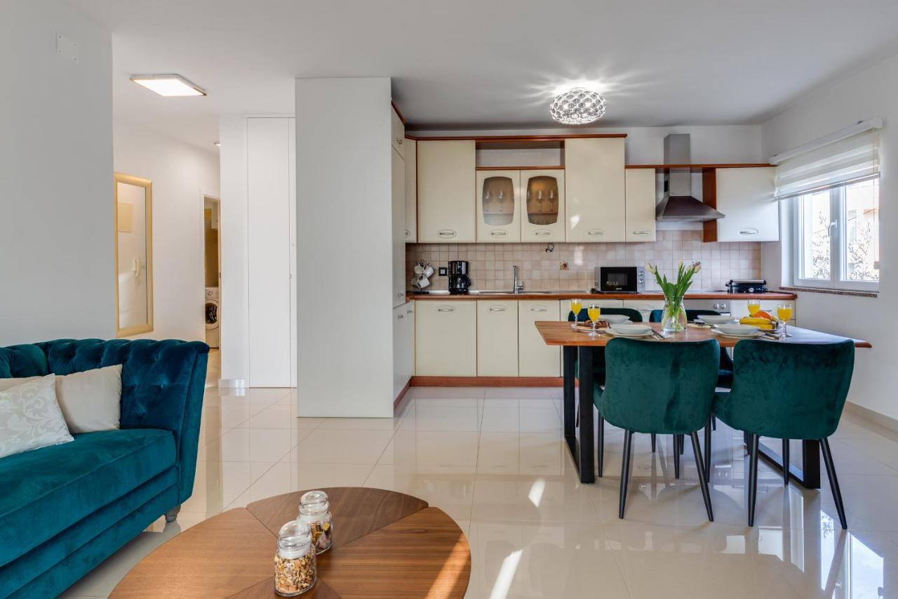 Elegant Two Bedroom Appartement